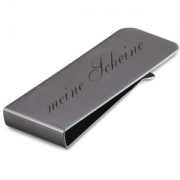 Geldscheinclip mit Gravur - Diese  Geldscheinklammer  wird durch die individuelle  Lasergravur  zu einem ganz besonderen  Accessoire . Ein sch�nes  Geschenk  f�r Freunde, Partner oder f�r sich selbst.   Die Lasergravur auf dem Metall erscheint gest...
