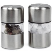 total niedlich: Set - Salzm�hle und Pfefferm�hle - mit Wunschgravur - Set aus Salzm�hle und Pfefferm�hle, handliche Gr��e f�r das Essen zu zweit.  Ihre pers�nliche Lasergravur ist im Preis bereits enthalten.  Mit dem Laser wird die  Gravur  dauerhaft in die Oberfl�che auf dem Deckel eingeb...