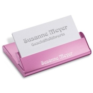 Visitenkartenetui - pink mit Gravur