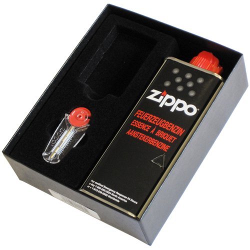 ZIPPO - Geschenkbox incl. Feuerzeugbenzin und 6 Ersatz-Feuersteinen