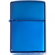 ZIPPO - Saphire Blue - Das ZIPPO-Feuerzeug ist DER KLASSIKER unter den Benzinfeuerzeugen.  Ein sch�nes Geschenk f�r Freunde, Partner oder f�r sich selbst. ZIPPO bietet Ihnen eine lebenslange Garantie mit kostenlosem Reparaturservice!   Herste...