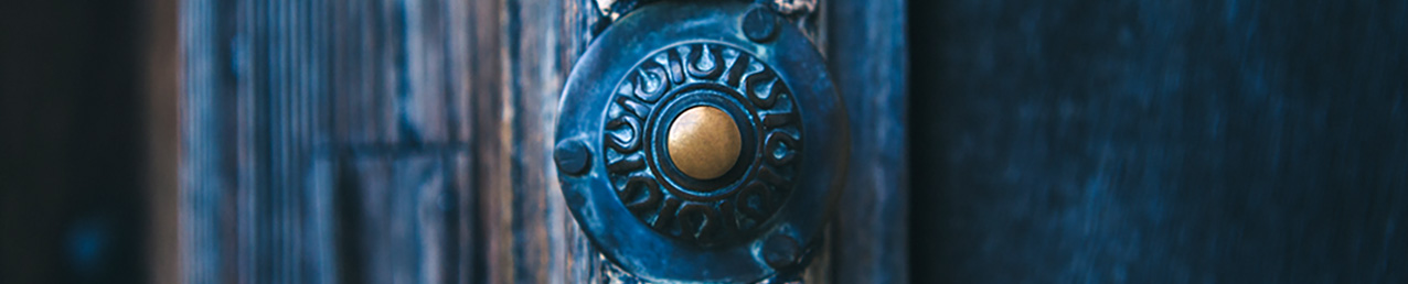gravierte Messingschilder
