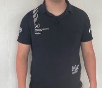 Hanseraum Polo WJ Friesennerz mit Namensstick