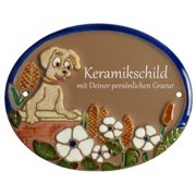 Keramikschild - Hund schaut �ber eine Mauer mit Gravur 